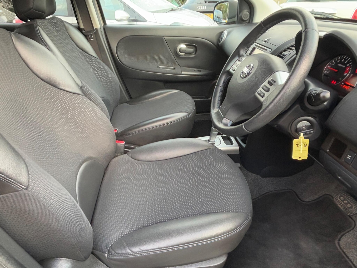 Used Nissan Note 2012 for sale - 76613349: Photo 12