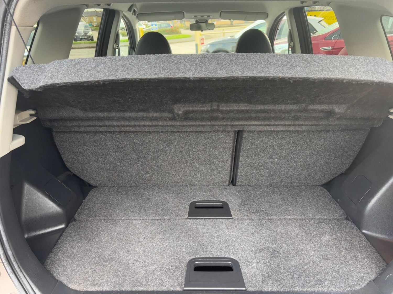 Used Nissan Note 2012 for sale - 76613349: Photo 24