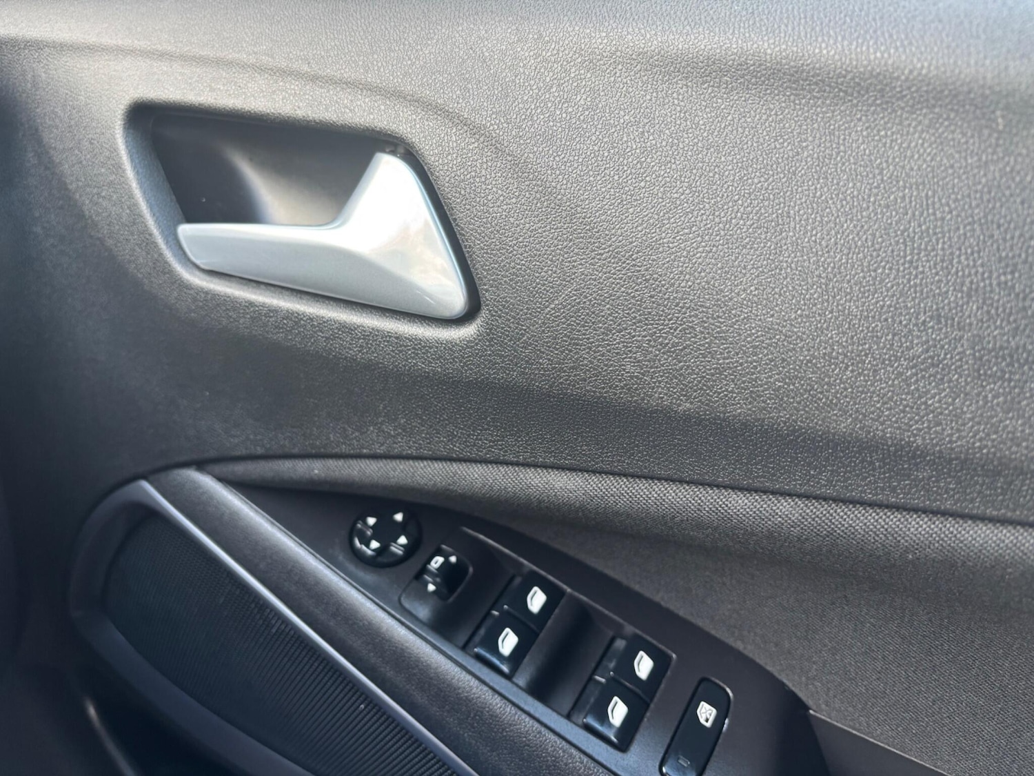 Used Vauxhall Crossland 2021 for sale - 76886870: Photo 13