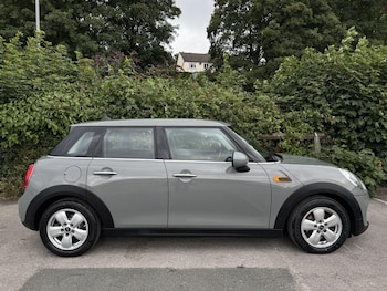Used MINI Hatch 2017 for sale - 79324565: Photo