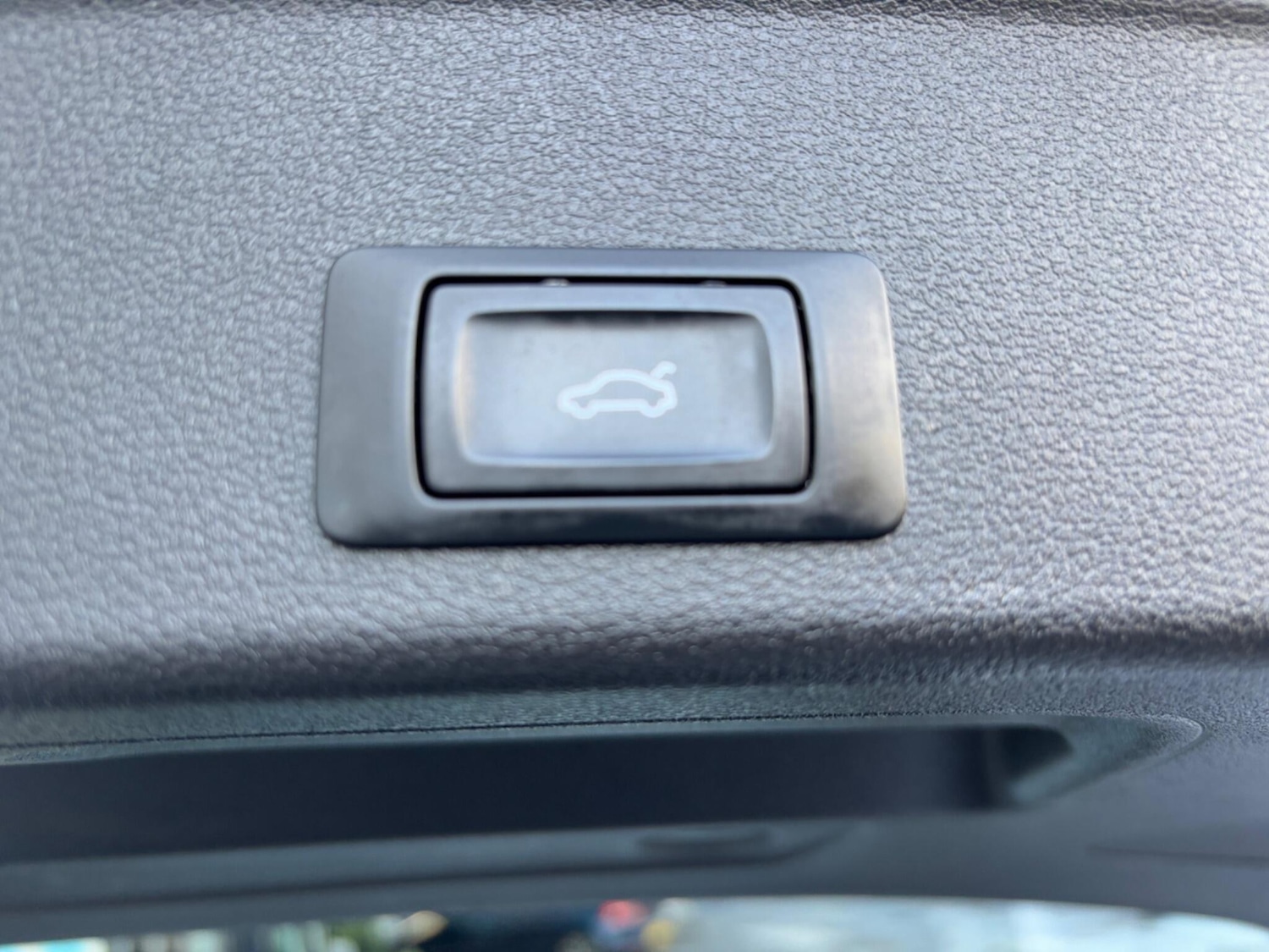 Used Audi A4 Allroad 2017 for sale - 76607419: Photo 33