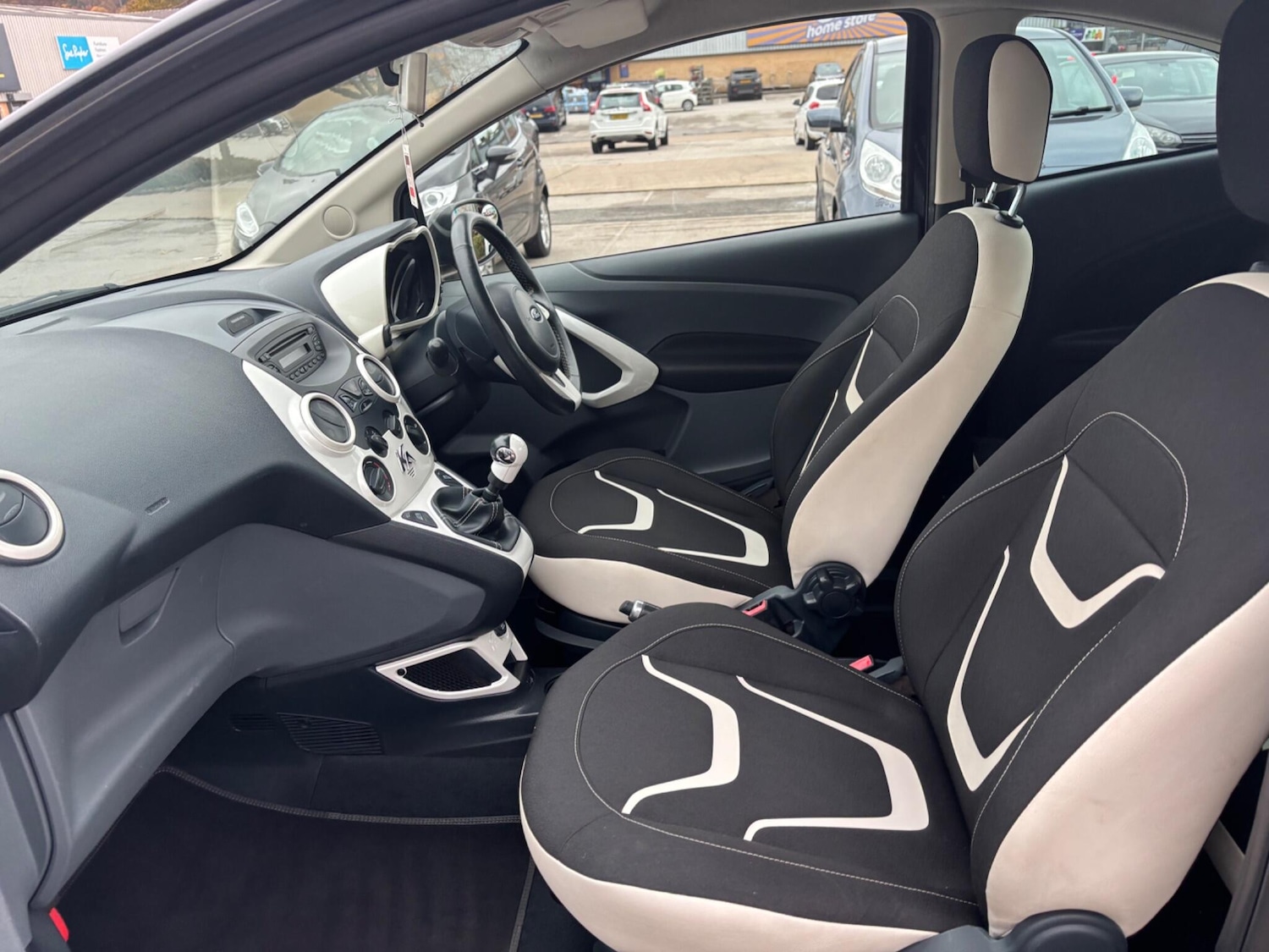 Used Ford Ka 2016 for sale - 76472107: Photo 11