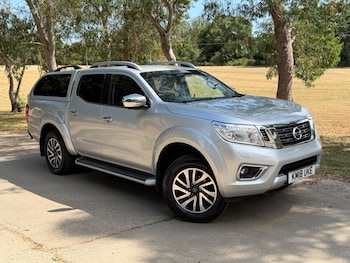 Used Nissan Navara 2018 for sale - 79111518: Photo