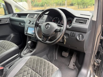 Used Volkswagen Caddy 2016 for sale - 79277708: Photo