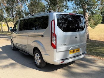 Used Ford Tourneo Custom 2016 for sale - 79004445: Photo