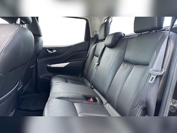 Used Nissan Navara 2021 for sale - 79220627: Photo