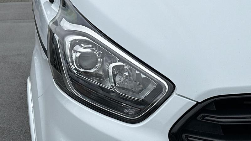 Used Ford Transit Custom 2023 for sale - 77340067: Photo 18