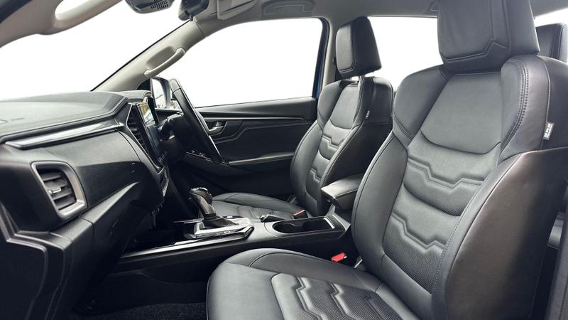 Used Isuzu D-Max 2024 for sale - 77459840: Photo 3