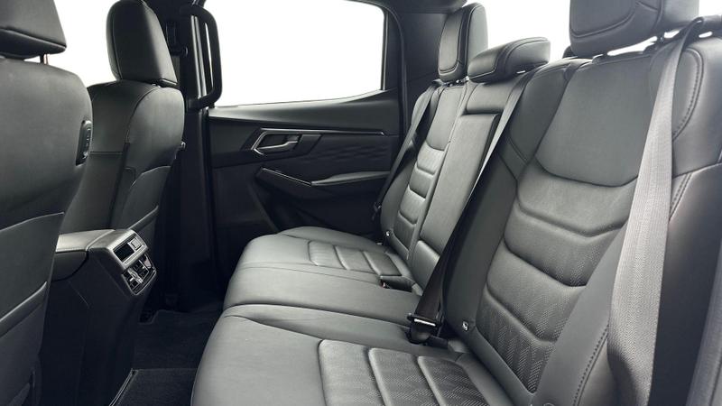 Used Isuzu D-Max 2025 for sale - 77403583: Photo 4