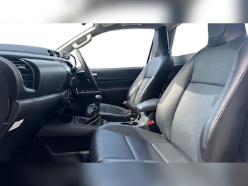 Used Toyota Hilux undefined for sale - 78206106: Photo