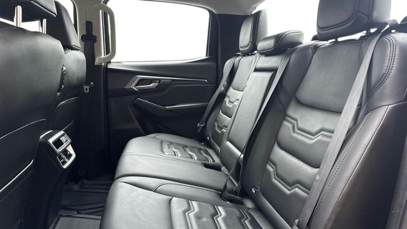 Used Isuzu D-Max 2024 for sale - 77339909: Photo 4