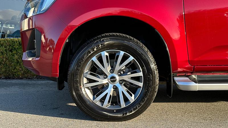 Used Isuzu D-Max 2025 for sale - 77339851: Photo 8