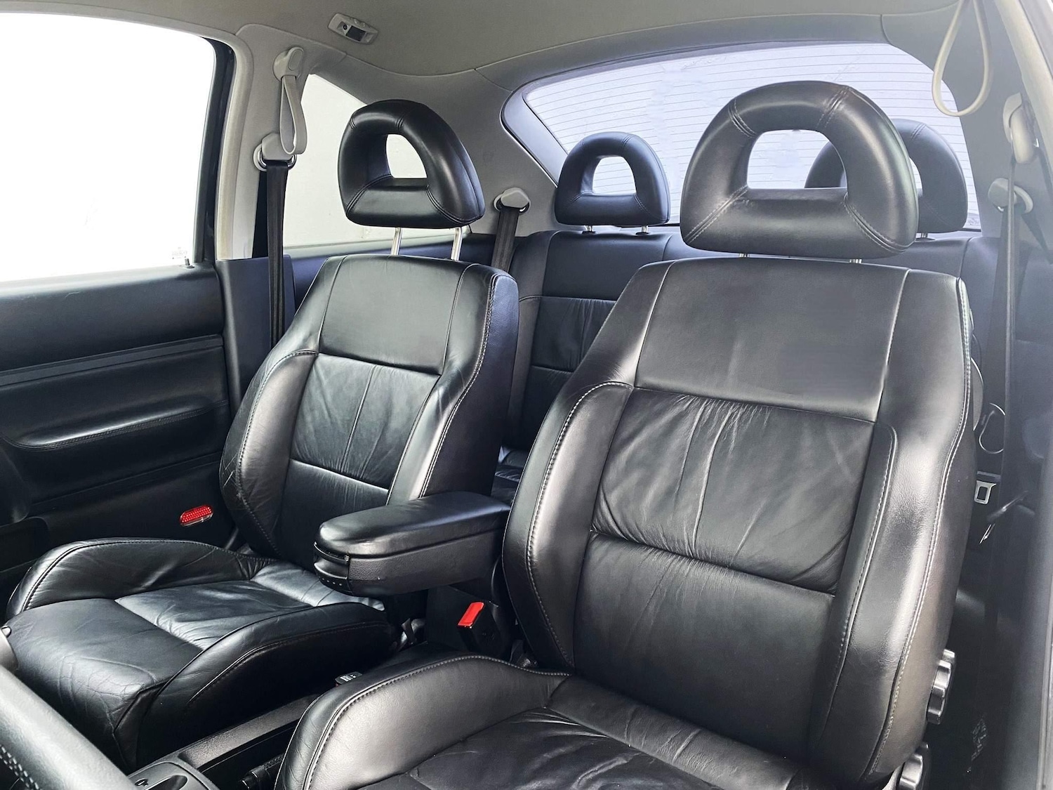 Used Volkswagen Beetle 2002 for sale - 77372656: Photo 10