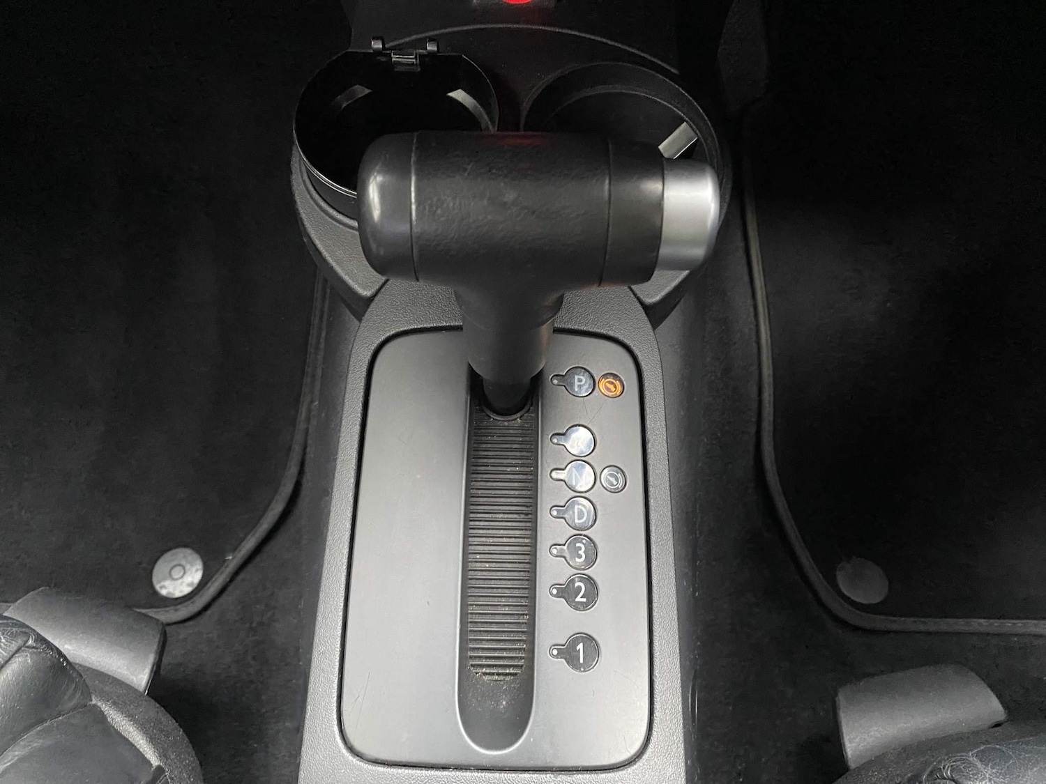 Used Volkswagen Beetle 2002 for sale - 77372656: Photo 16