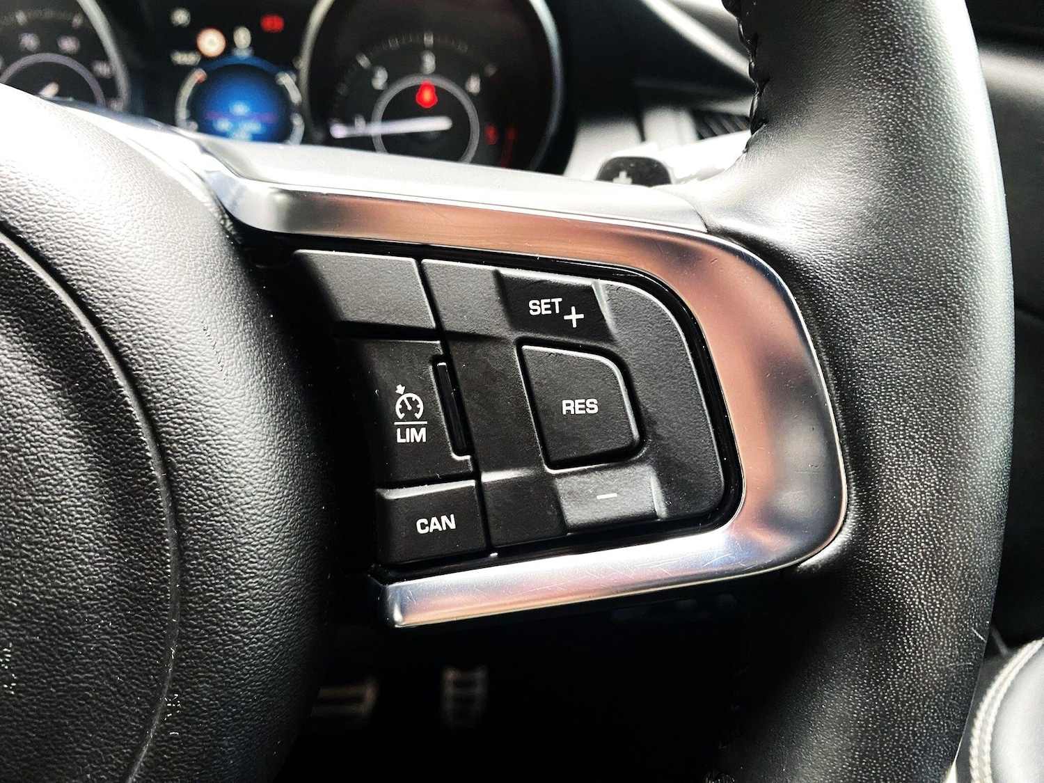 Used Jaguar E-Pace 2020 for sale - 77372650: Photo 16