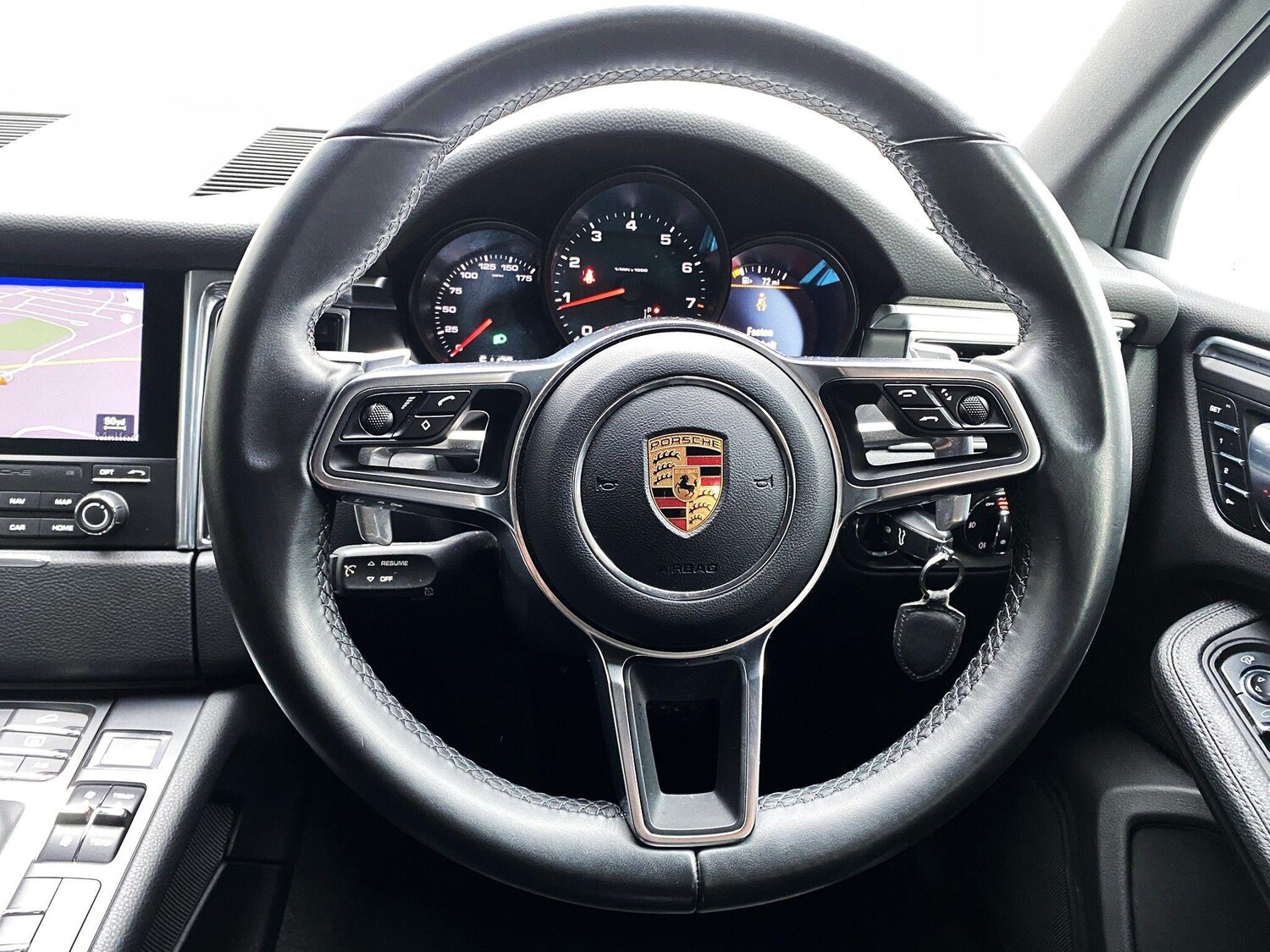 Used Porsche Macan 2018 for sale - 77564611: Photo 20