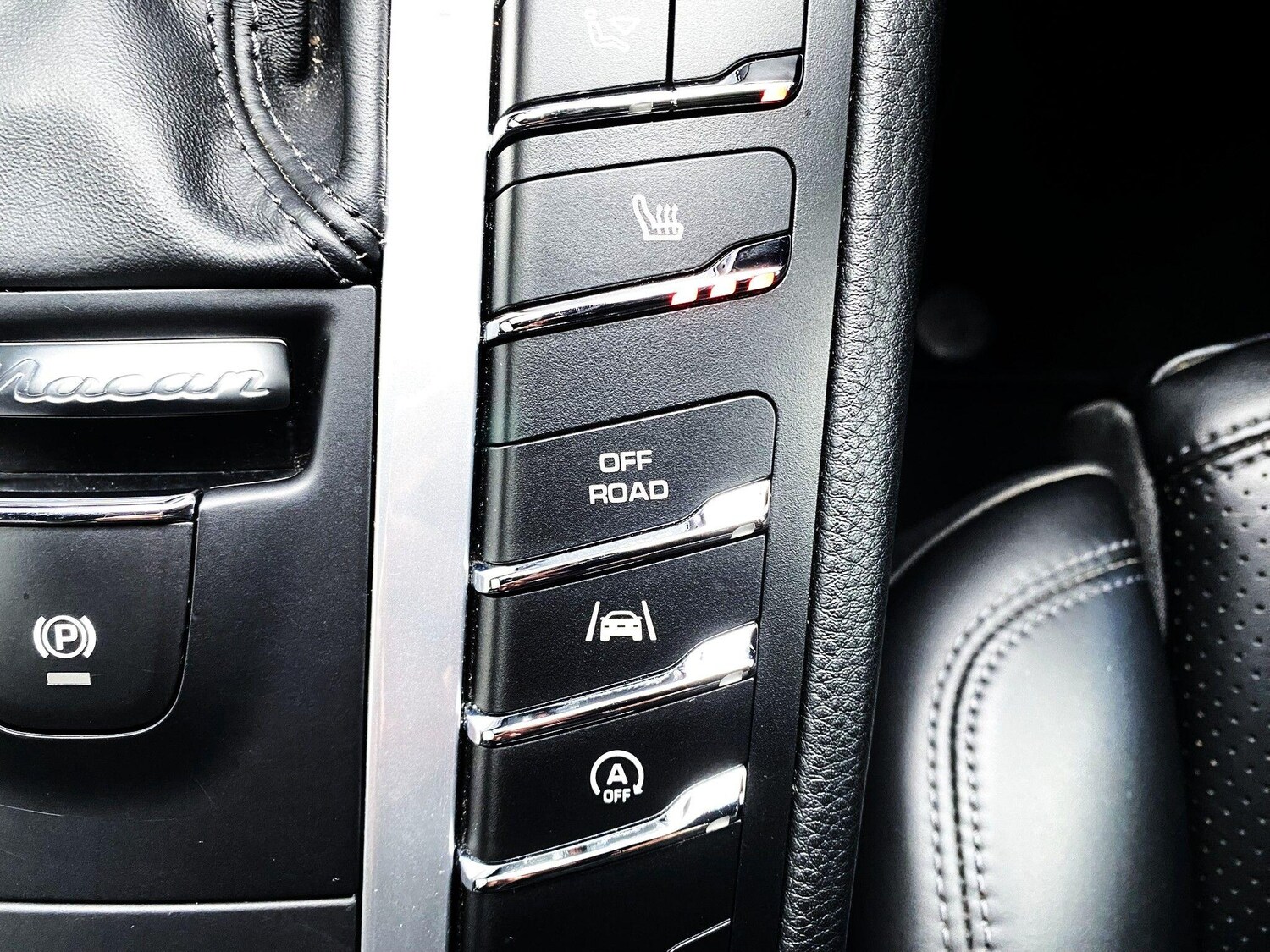 Used Porsche Macan 2018 for sale - 77564611: Photo 25