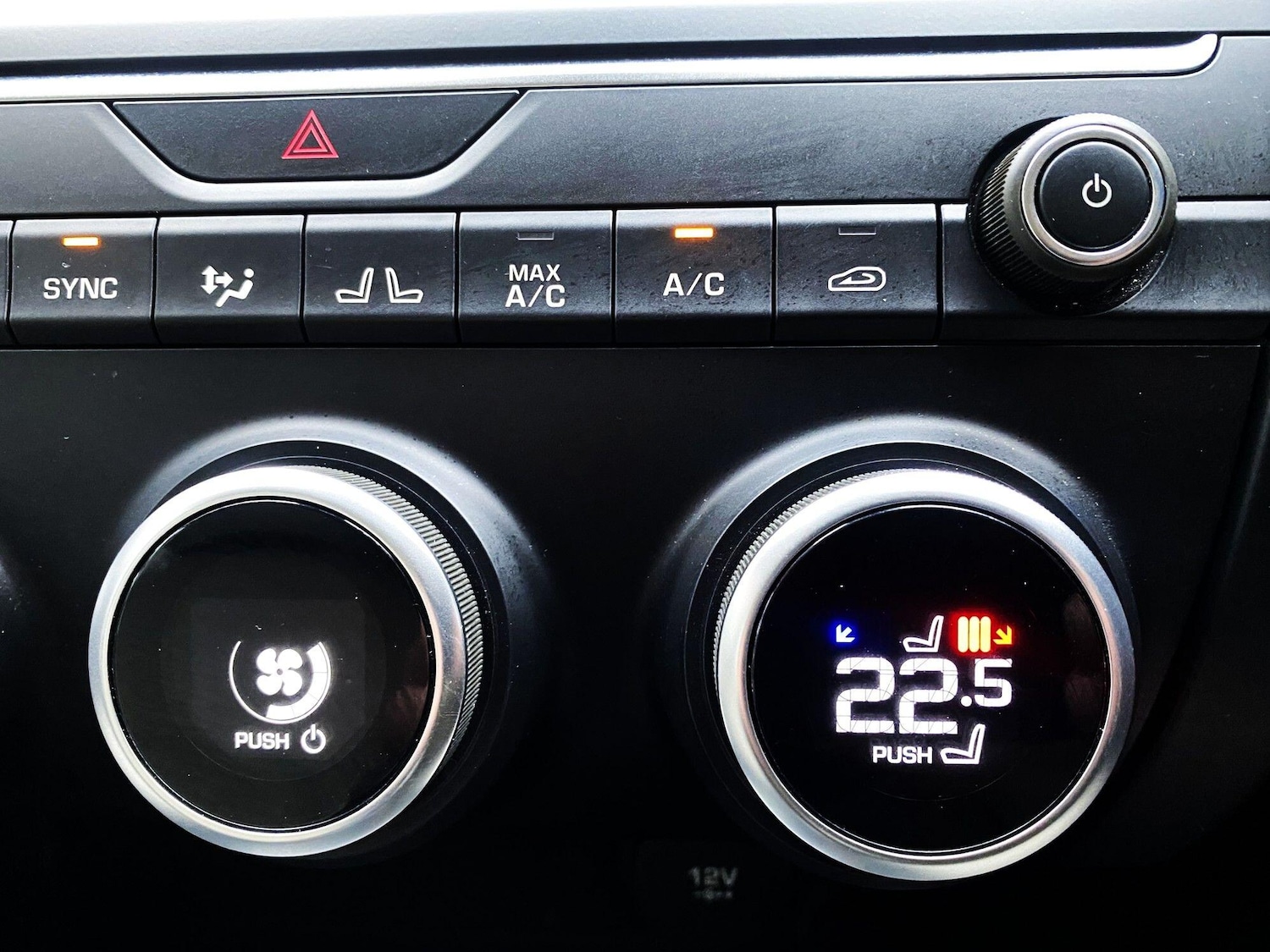 Used Jaguar E-Pace 2018 for sale - 77372644: Photo 29