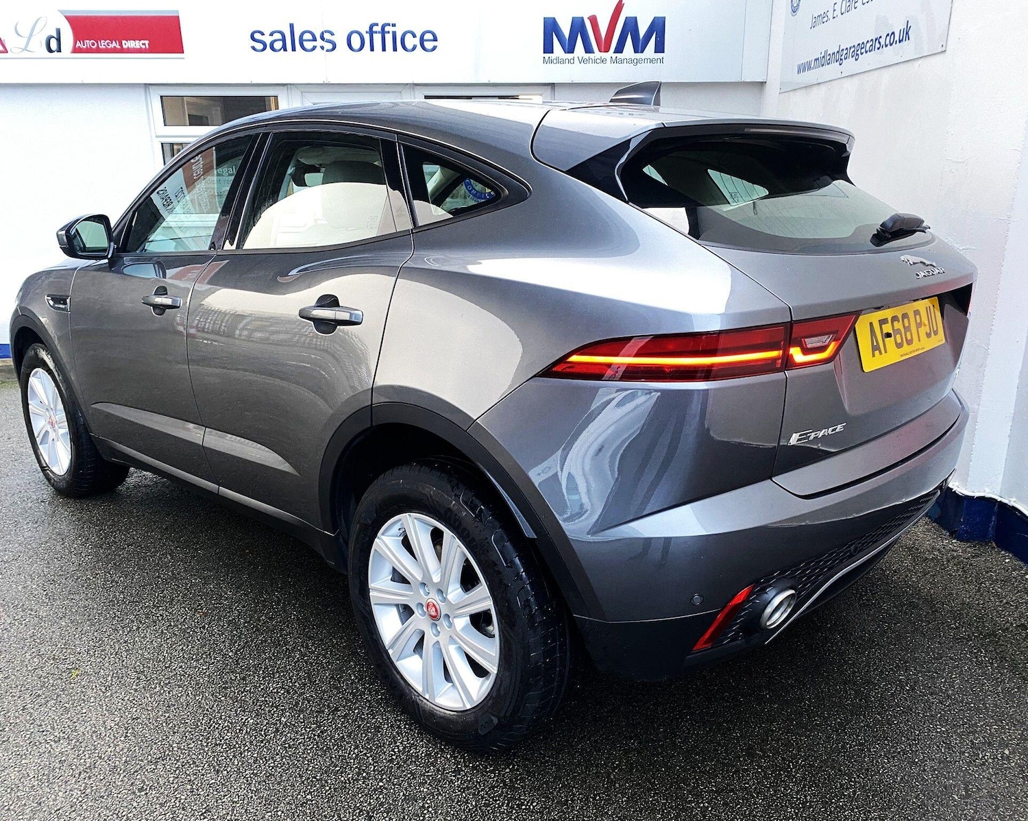 Used Jaguar E-Pace 2018 for sale - 77372644: Photo 3