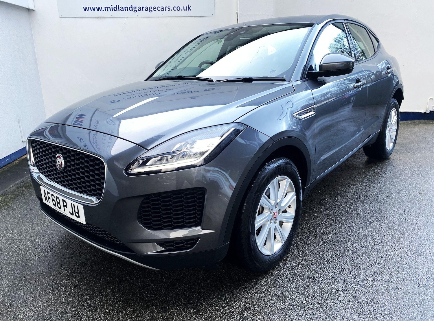 Used Jaguar E-Pace 2018 for sale - 77372644: Photo 4