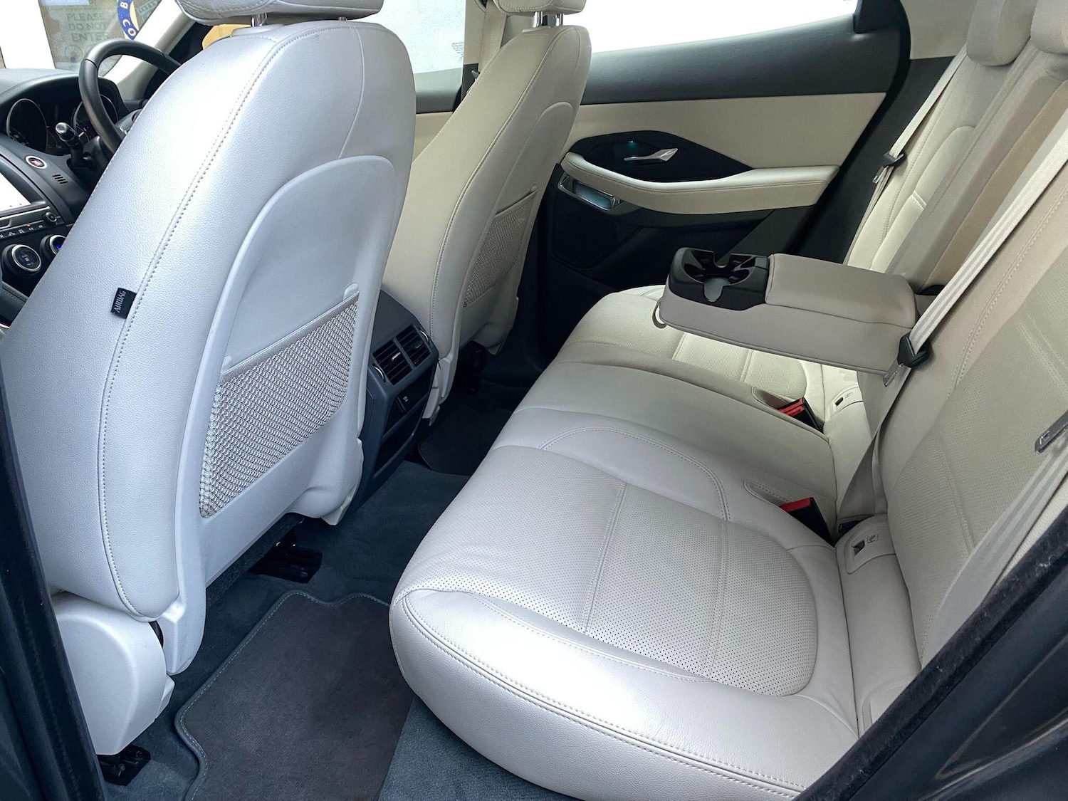 Used Jaguar E-Pace 2018 for sale - 77372644: Photo 9