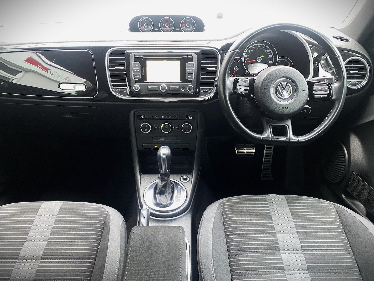 Used Volkswagen Beetle 2014 for sale - 77824662: Photo 9