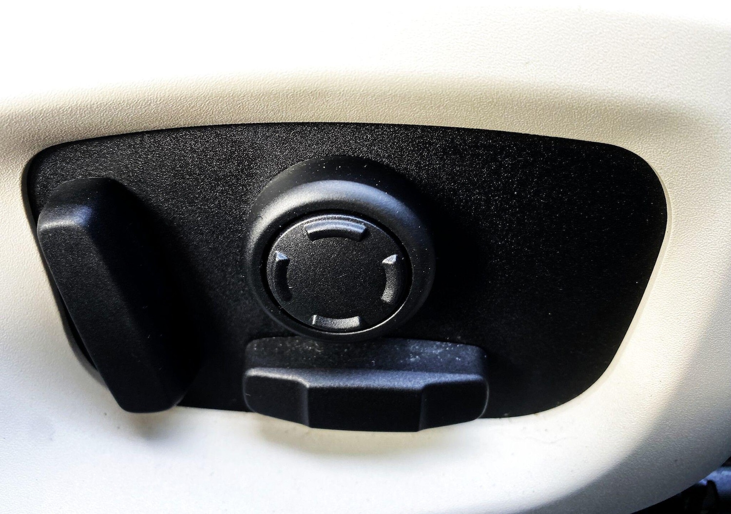 Used Jaguar XF 2017 for sale - 77994045: Photo 31