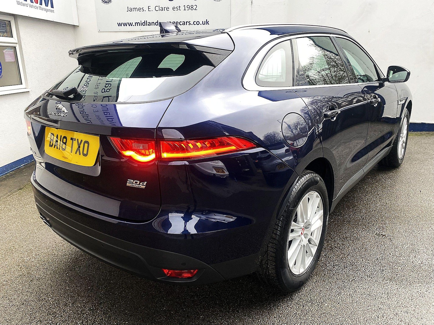 Used Jaguar F-Pace 2018 for sale - 77395695: Photo 2