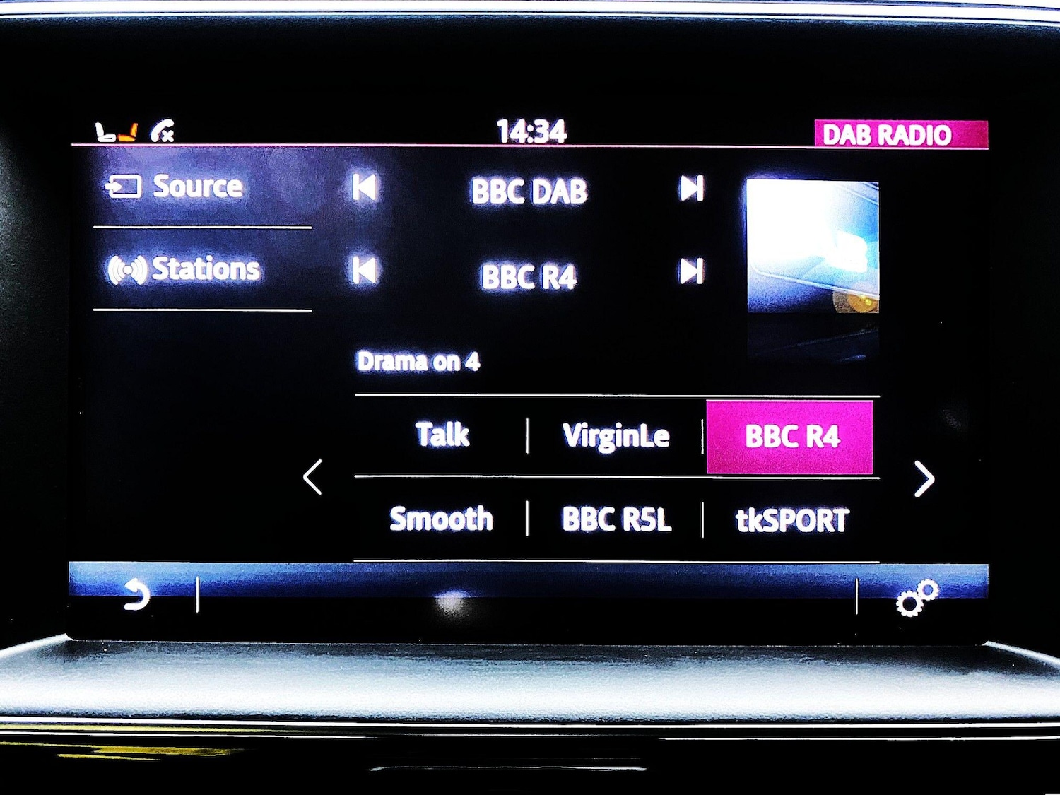 Used Jaguar F-Pace 2018 for sale - 77395695: Photo 28