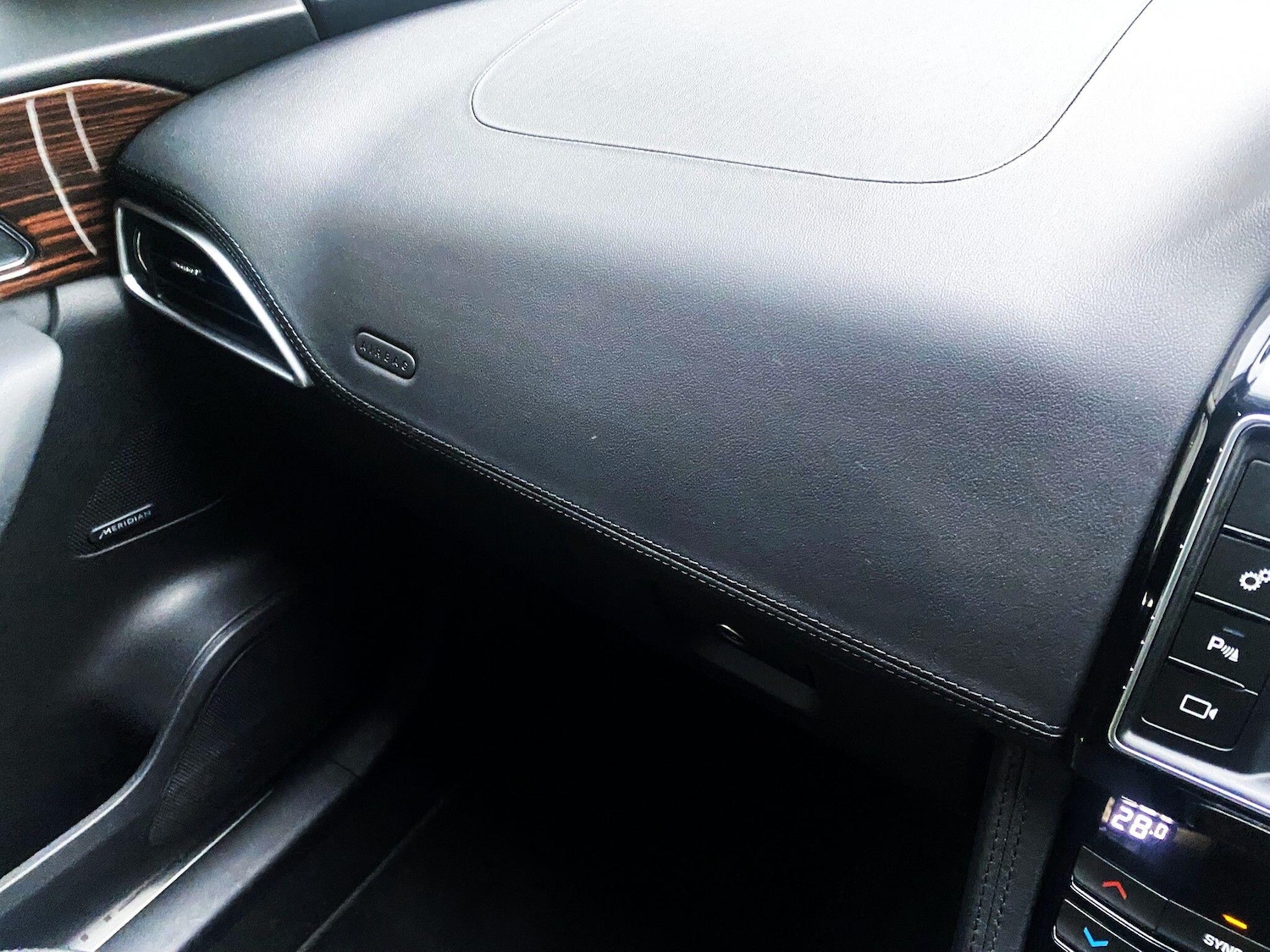 Used Jaguar F-Pace 2018 for sale - 77395695: Photo 34