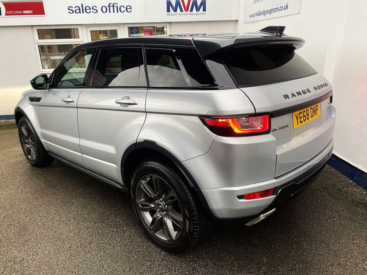 Used Land Rover Range Rover Evoque 2018 for sale - 77372647: Photo 3