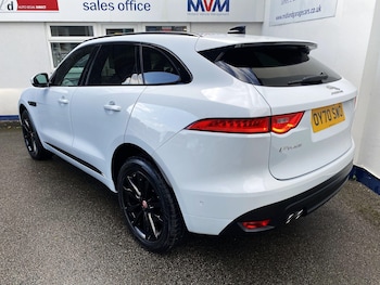 Used Jaguar F-Pace 2020 for sale - 79382007: Photo