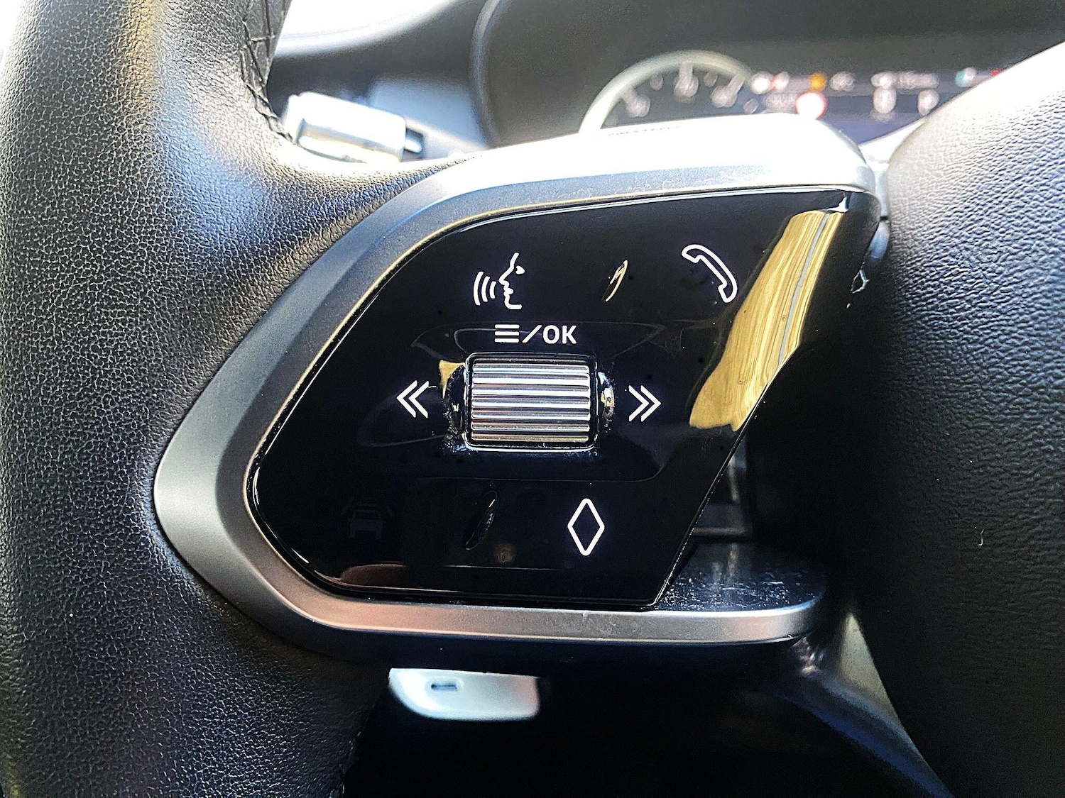 Used Jaguar E-Pace 2021 for sale - 77372648: Photo 17