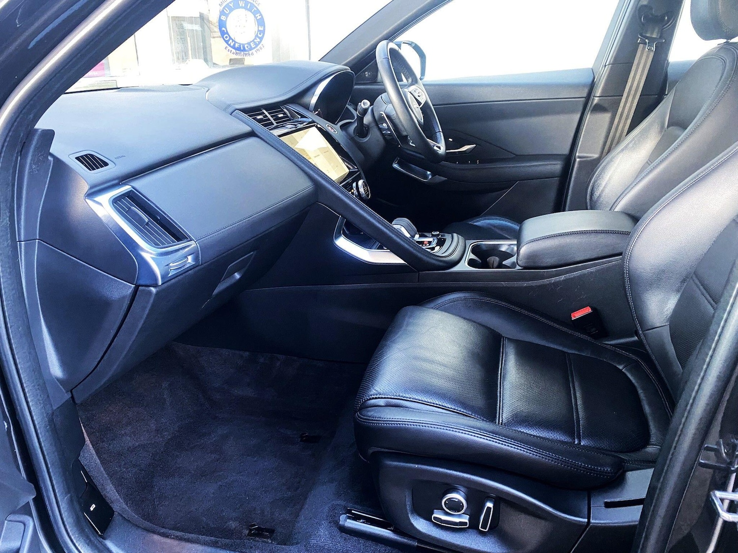 Used Jaguar E-Pace 2021 for sale - 77372648: Photo 8