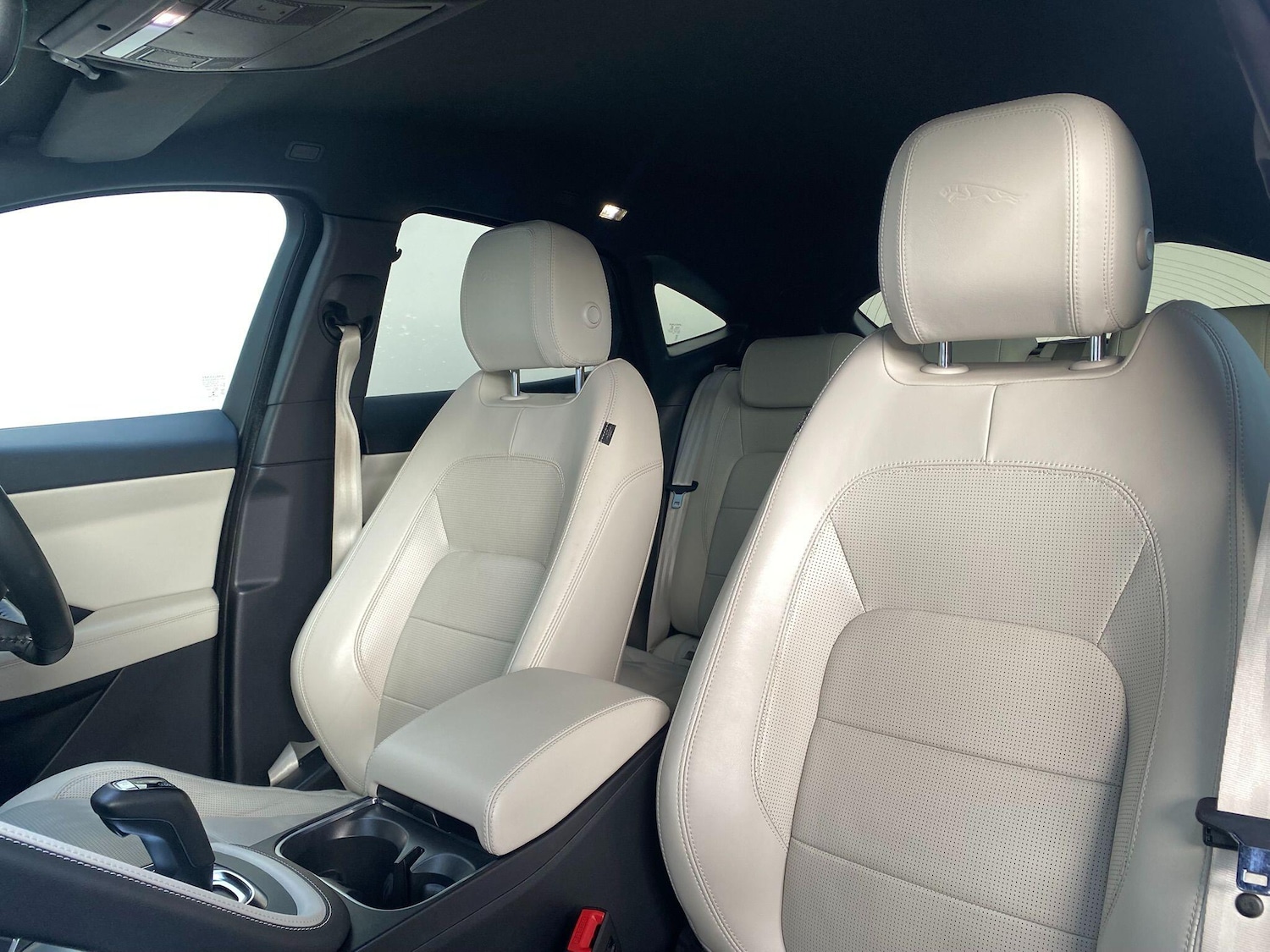 Used Jaguar E-Pace 2019 for sale - 77372652: Photo 11