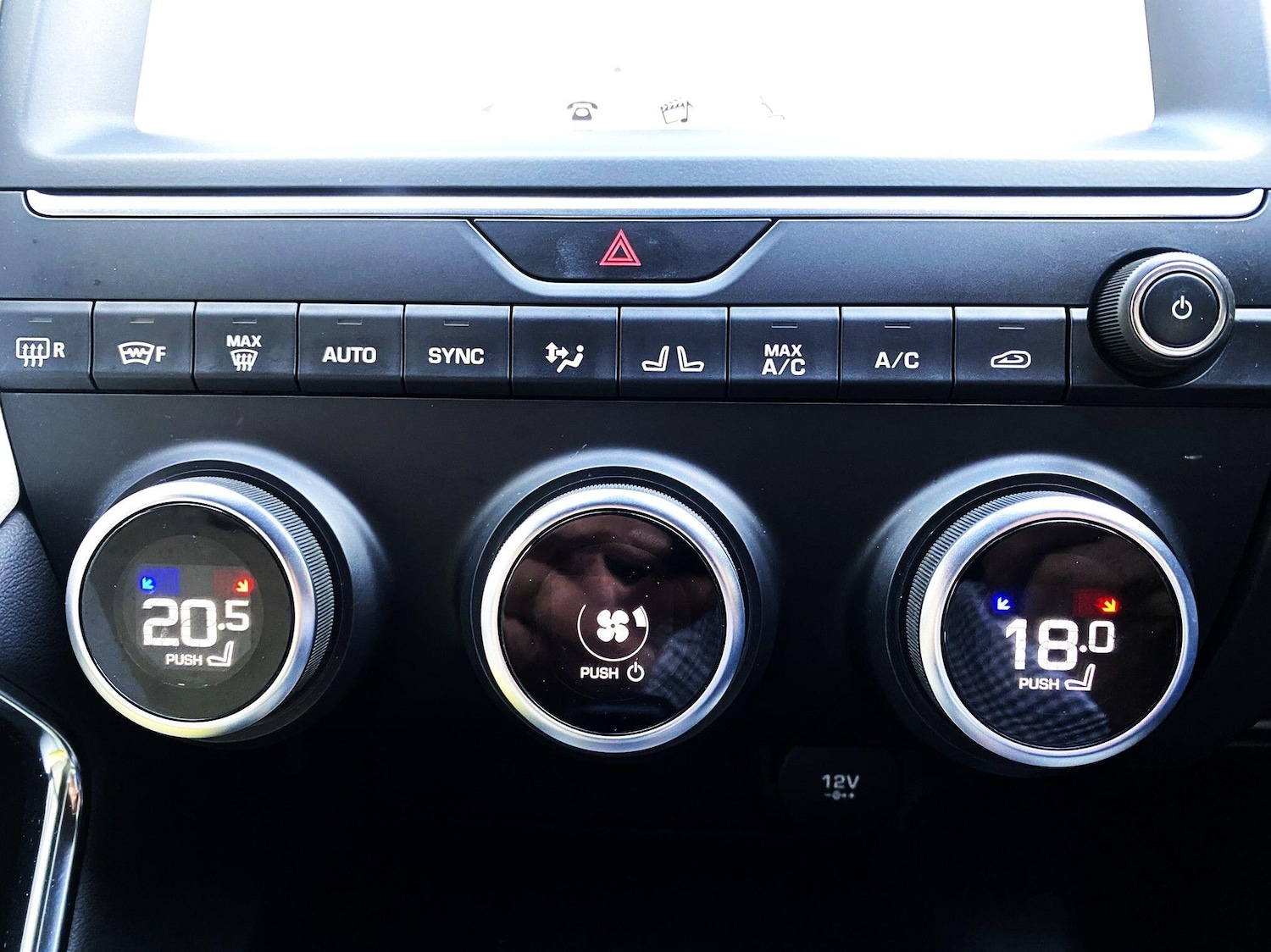 Used Jaguar E-Pace 2019 for sale - 77372652: Photo 22