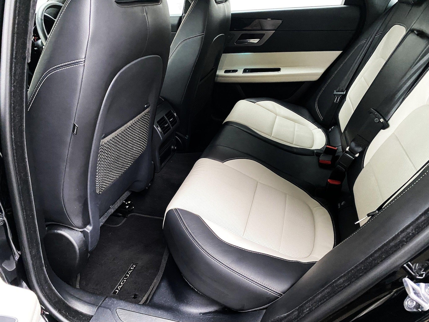 Used Jaguar XF 2020 for sale - 77425544: Photo 10