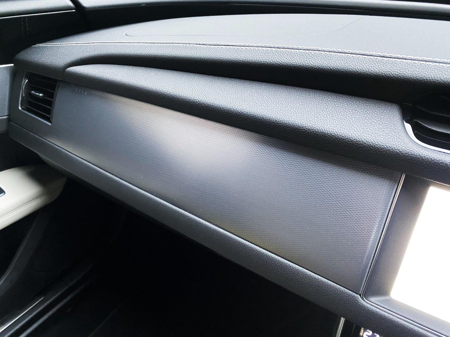 Used Jaguar XF 2020 for sale - 77425544: Photo 33