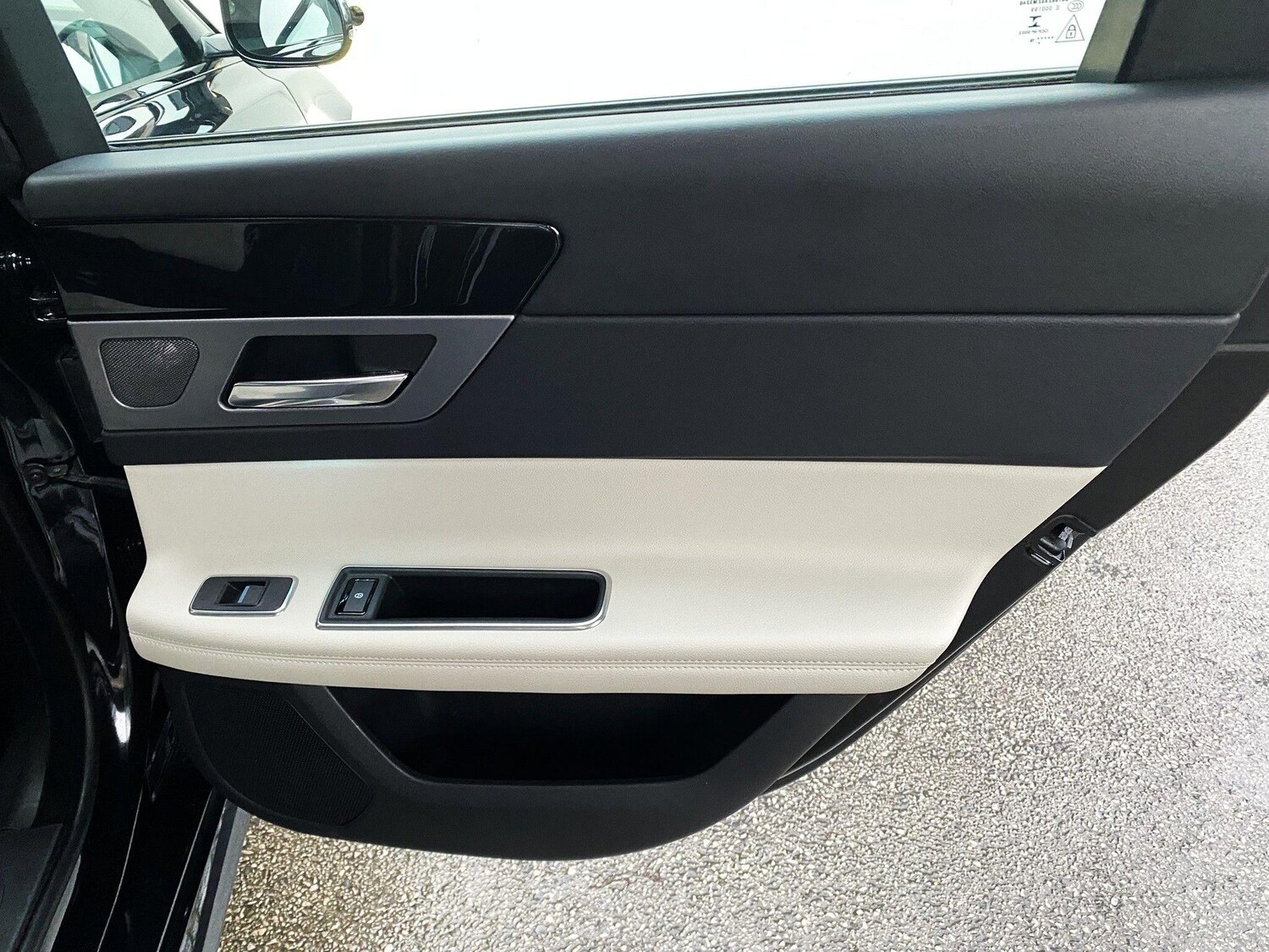 Used Jaguar XF 2020 for sale - 77425544: Photo 40