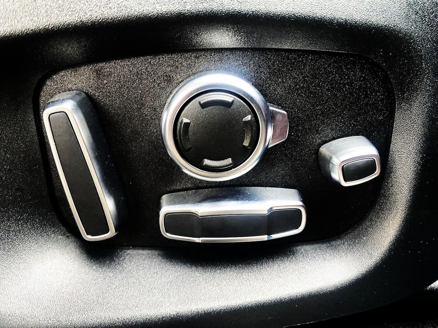 Used Jaguar E-Pace 2019 for sale - 77376554: Photo 20