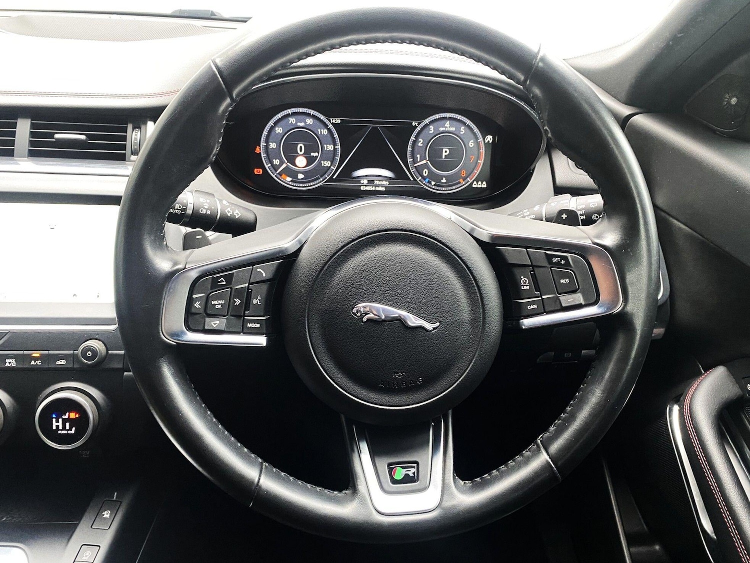 Used Jaguar E-Pace 2020 for sale - 77372645: Photo 14