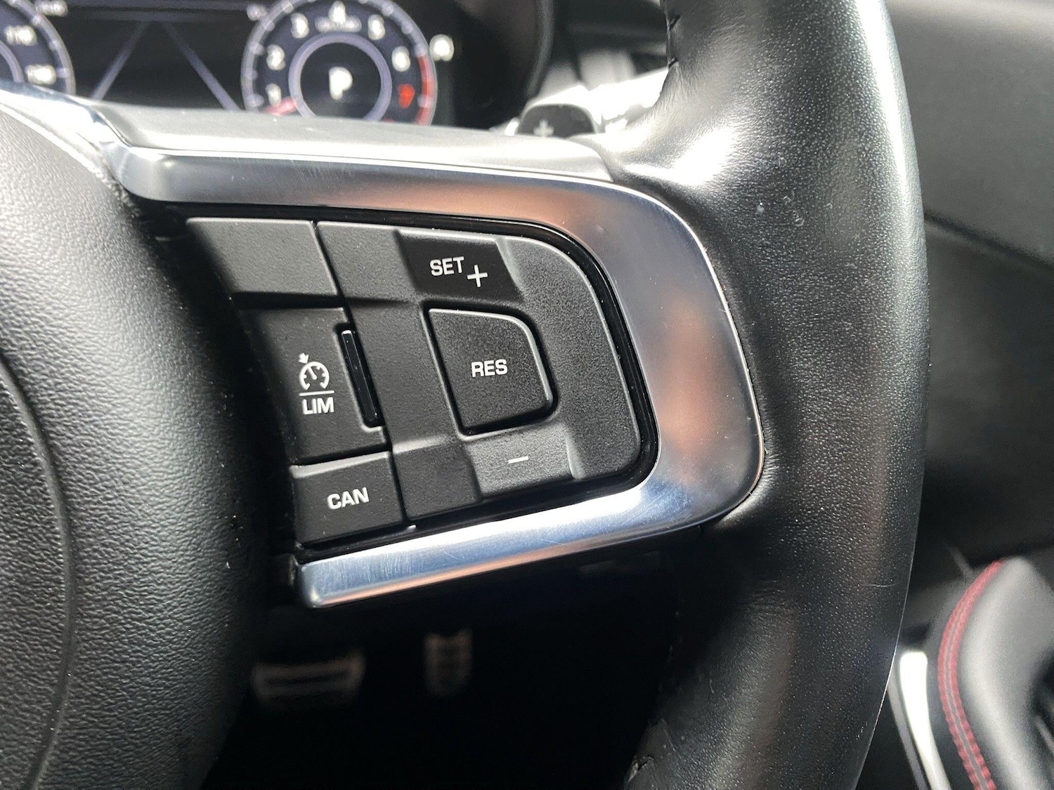 Used Jaguar E-Pace 2020 for sale - 77372645: Photo 18