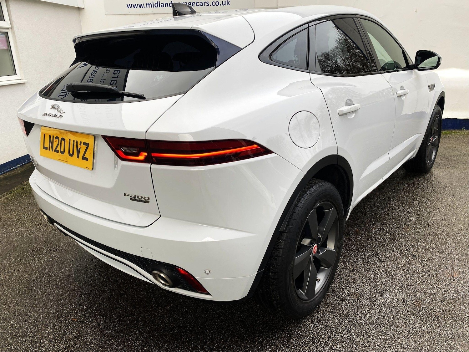 Used Jaguar E-Pace 2020 for sale - 77372645: Photo 2