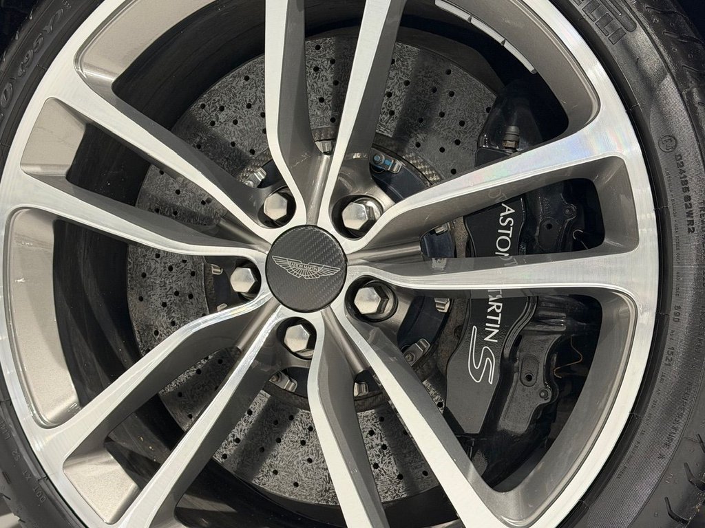 Used Aston Martin DBS 2012 for sale - 76617902: Photo 19