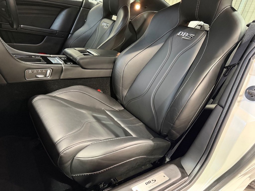 Used Aston Martin DBS 2012 for sale - 76617902: Photo 21
