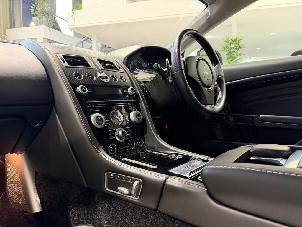 Used Aston Martin DBS 2012 for sale - 76617902: Photo 24