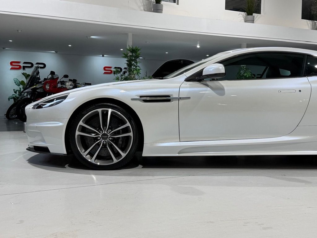 Used Aston Martin DBS 2012 for sale - 76617902: Photo 44
