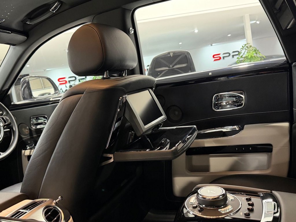 Used Rolls-Royce Ghost 2015 for sale - 76356768: Photo 11