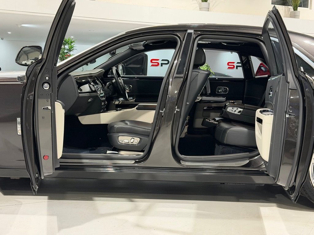 Used Rolls-Royce Ghost 2015 for sale - 76356768: Photo 35