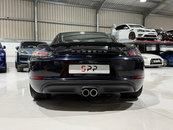 Used Porsche 718 Cayman 2019 for sale - 76642528: Photo